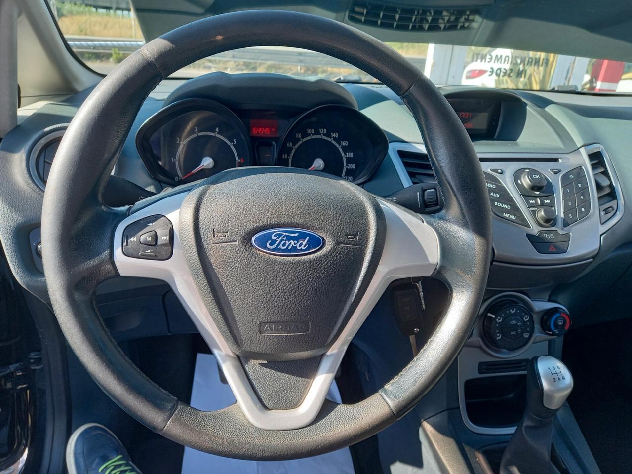Ford Fiesta 1.2 Gpl Titanium 5 porte