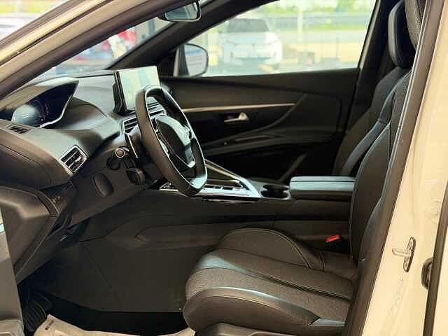 Peugeot 3008 Hybrid 136 e-DCS 6 Allure Pack