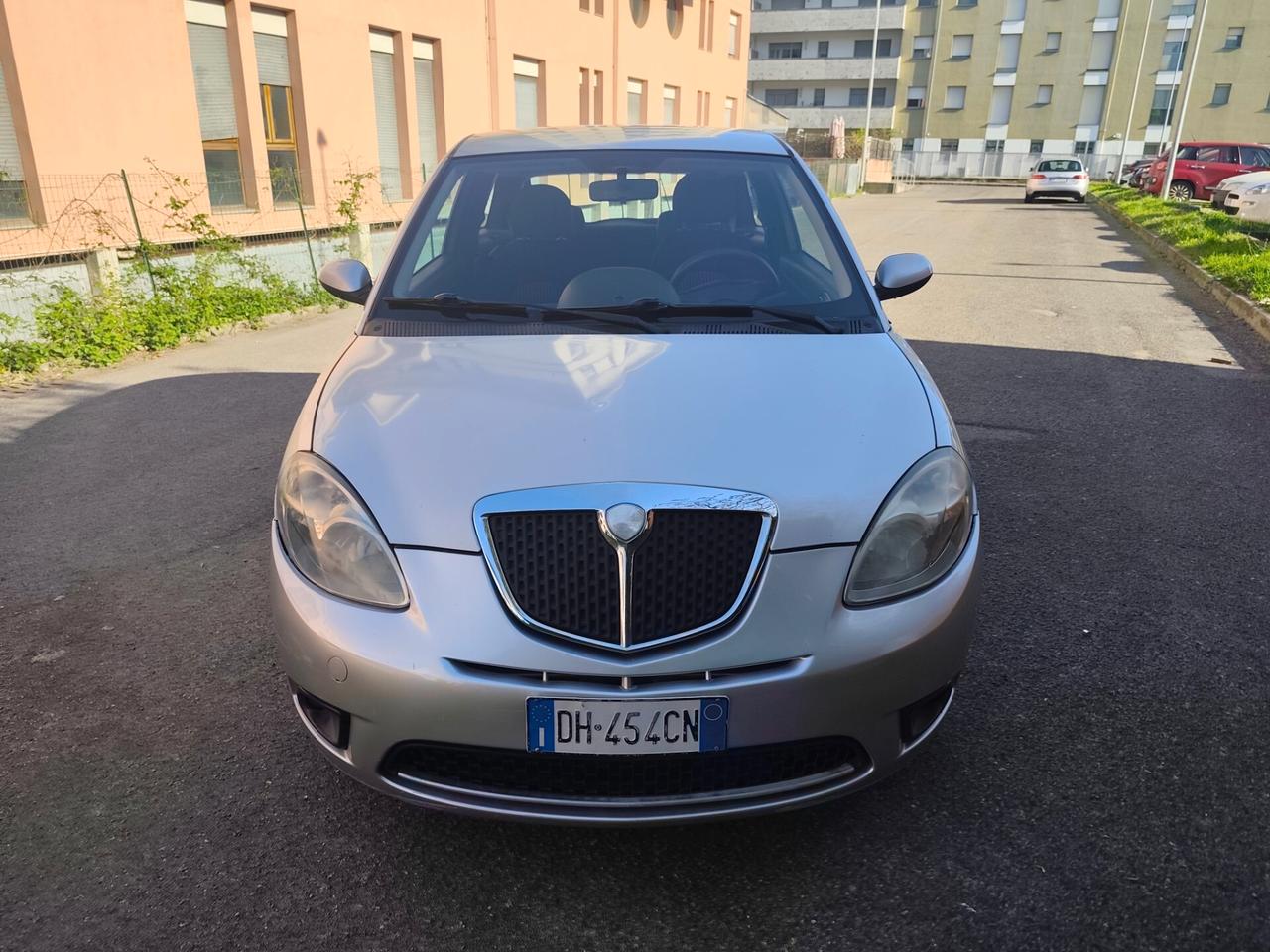 Lancia Ypsilon 1.2 Benz euro 4 cinghia fatta