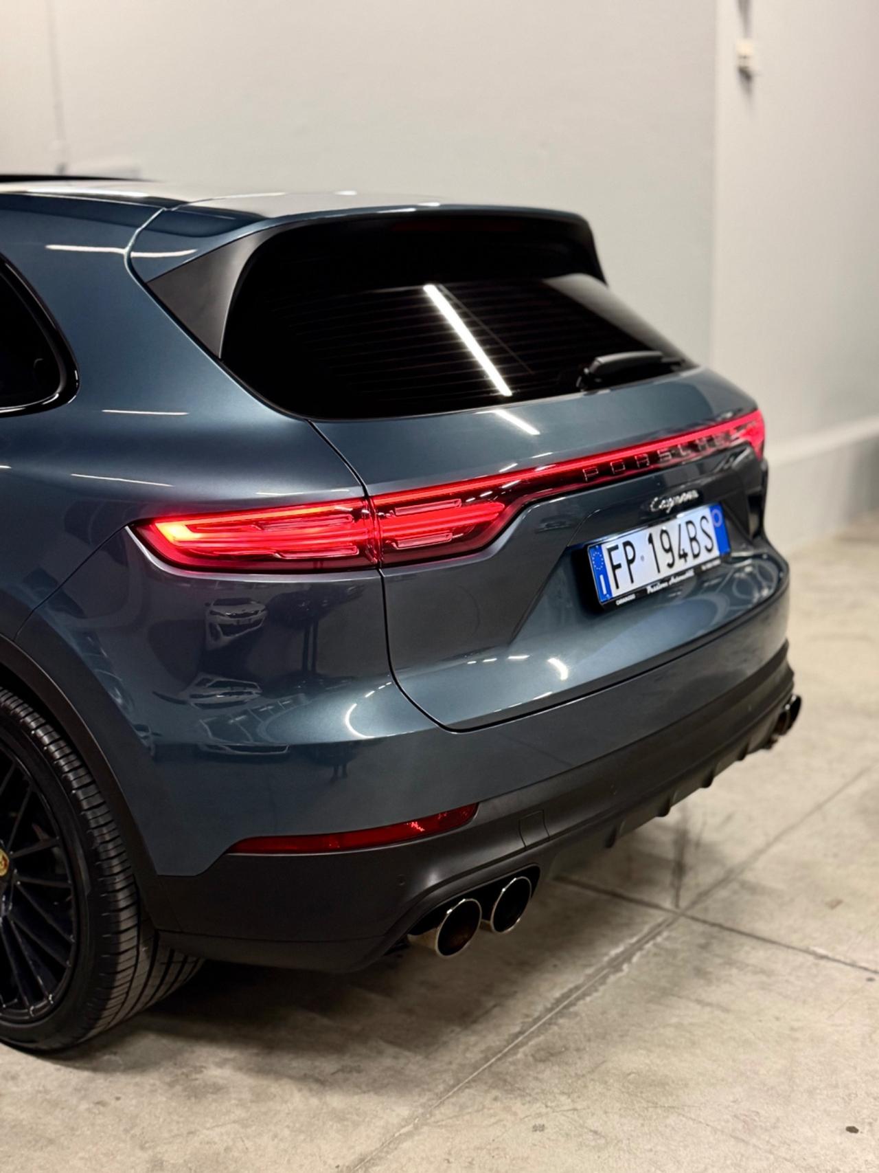 Porsche Cayenne 3.0 V6