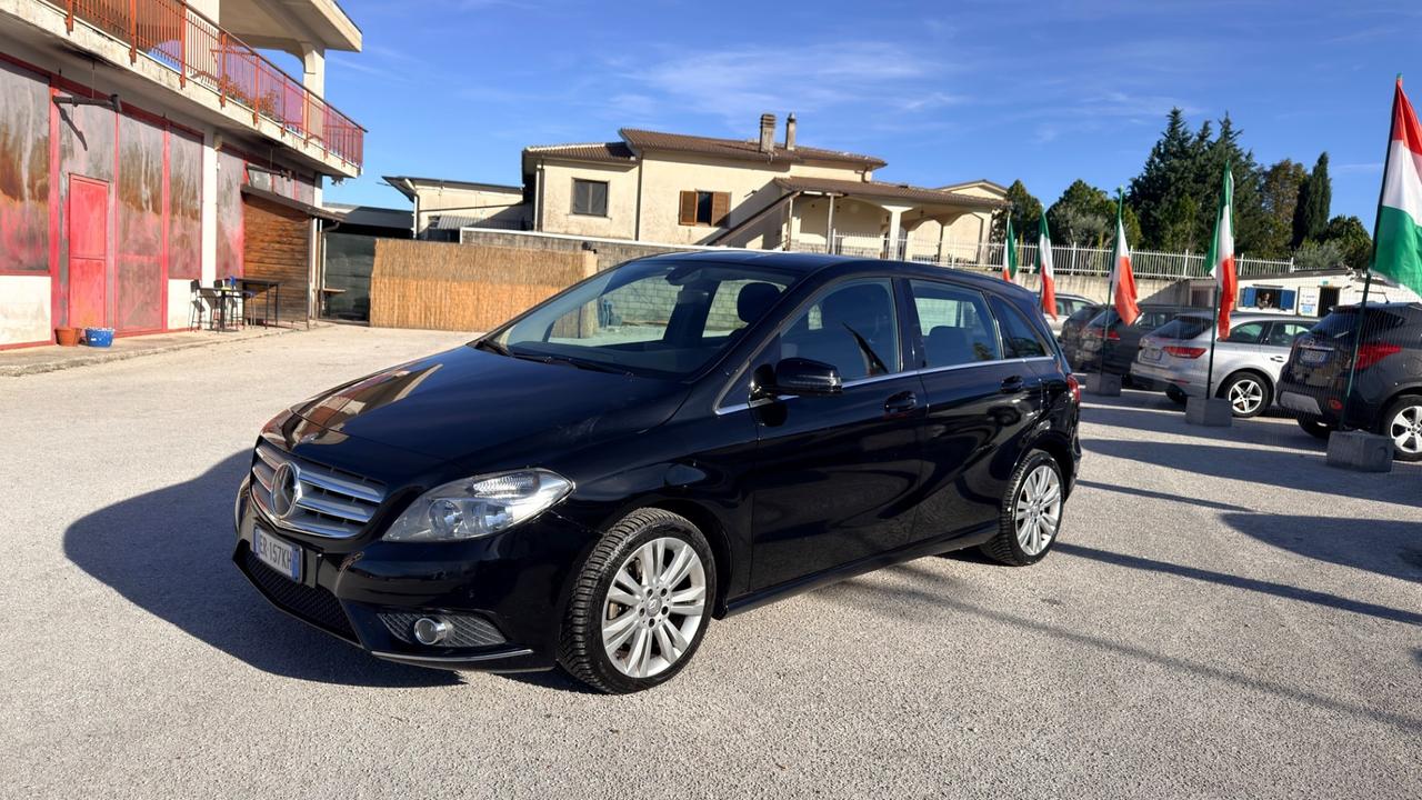 Mercedes-benz B 200 CDI BlueEFFICIENCY Executive