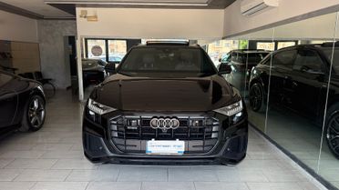 AUDI Q8 TDI 231 CV TETTO APRIBILE UFF ITALIA