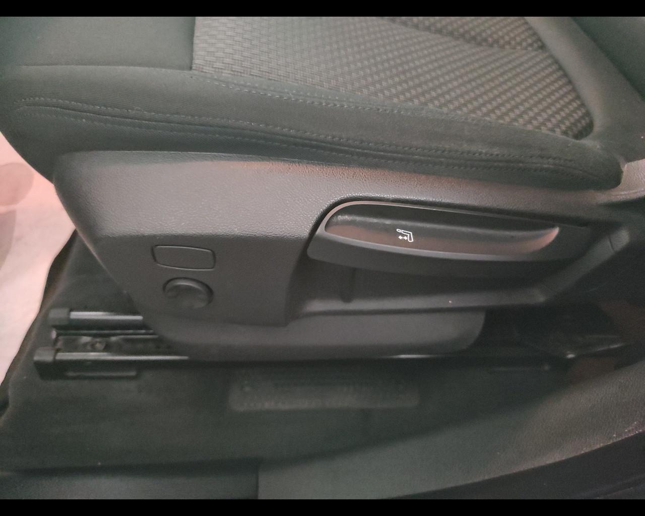 BMW X1 (F48) - X1 xDrive25e Business Advantage