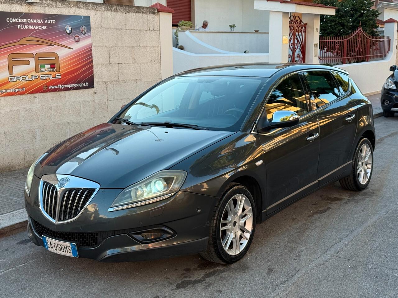 Lancia Delta 1.9 MJT Twinturbo Platino - 2010