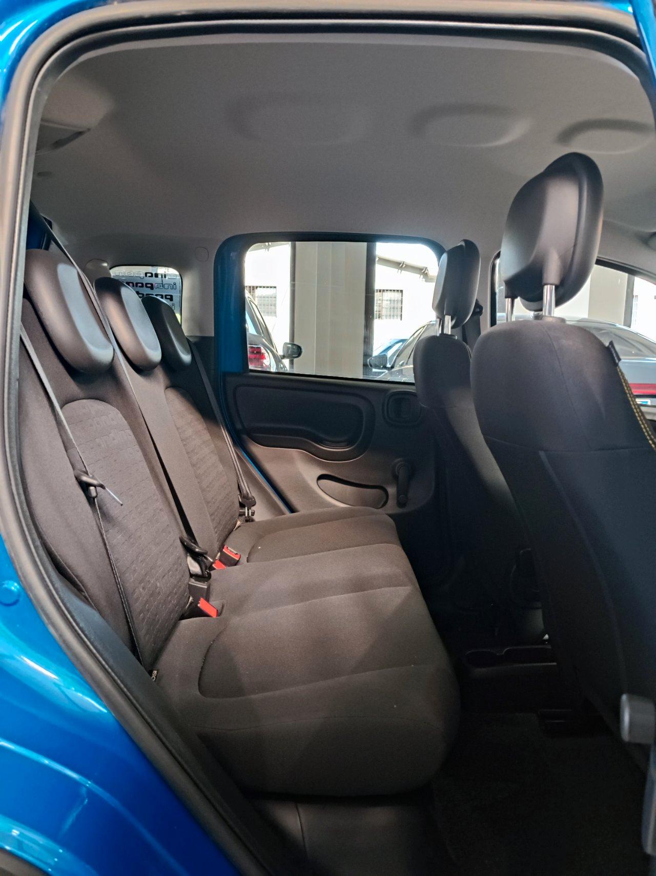 Fiat Pandina Pandina III 2024 Cross 1.0 firefly hybrid s