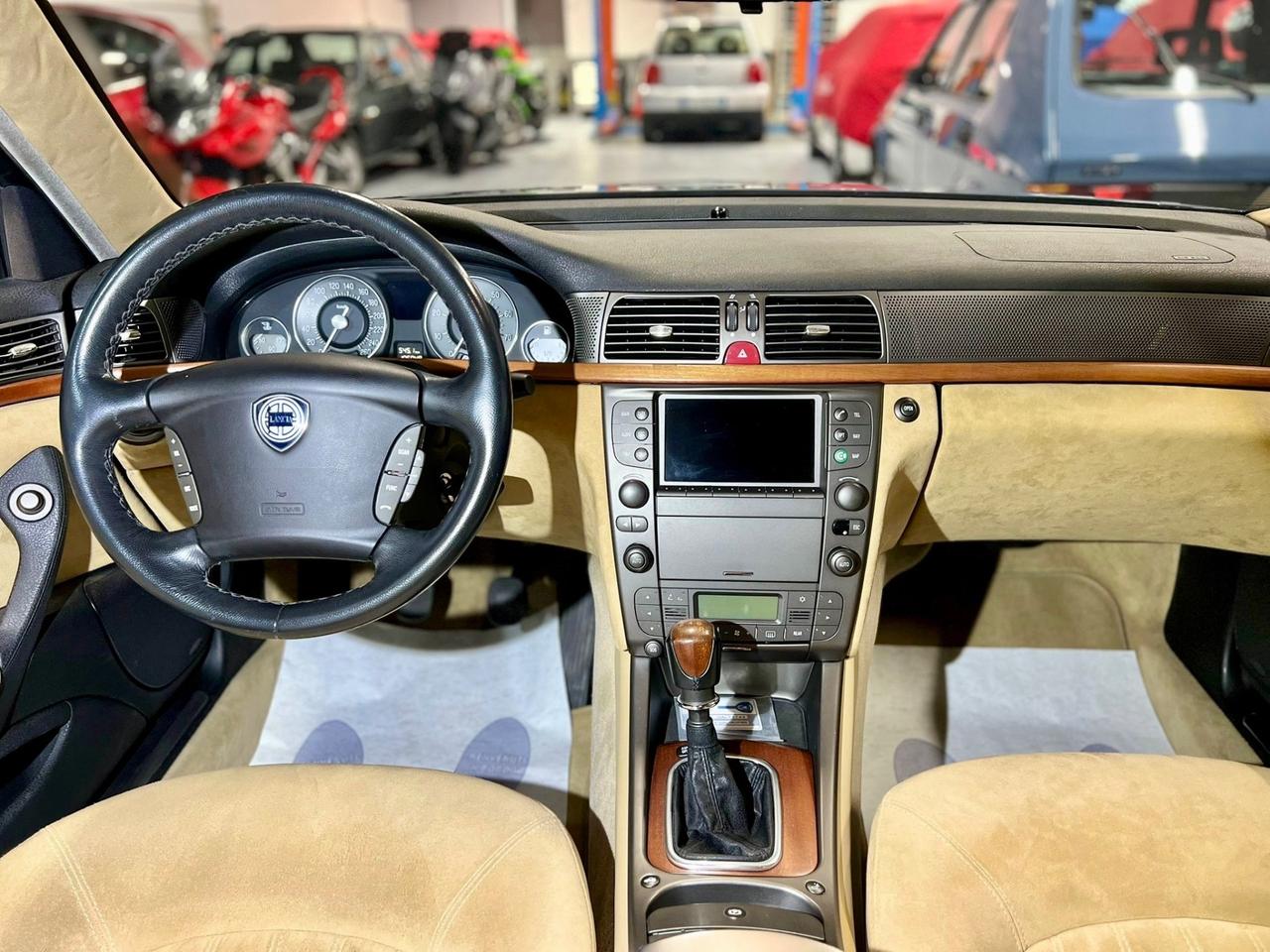 Lancia Thesis 2.0 turbo 20V Executive