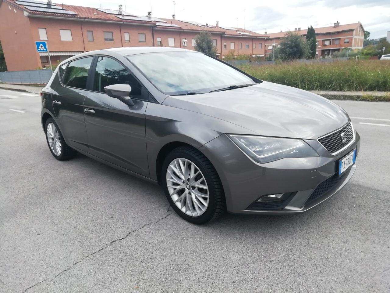 Seat Leon 1.4 TGI 5p. Business HIGH "Solo 94.000 km/Uniproprietario"