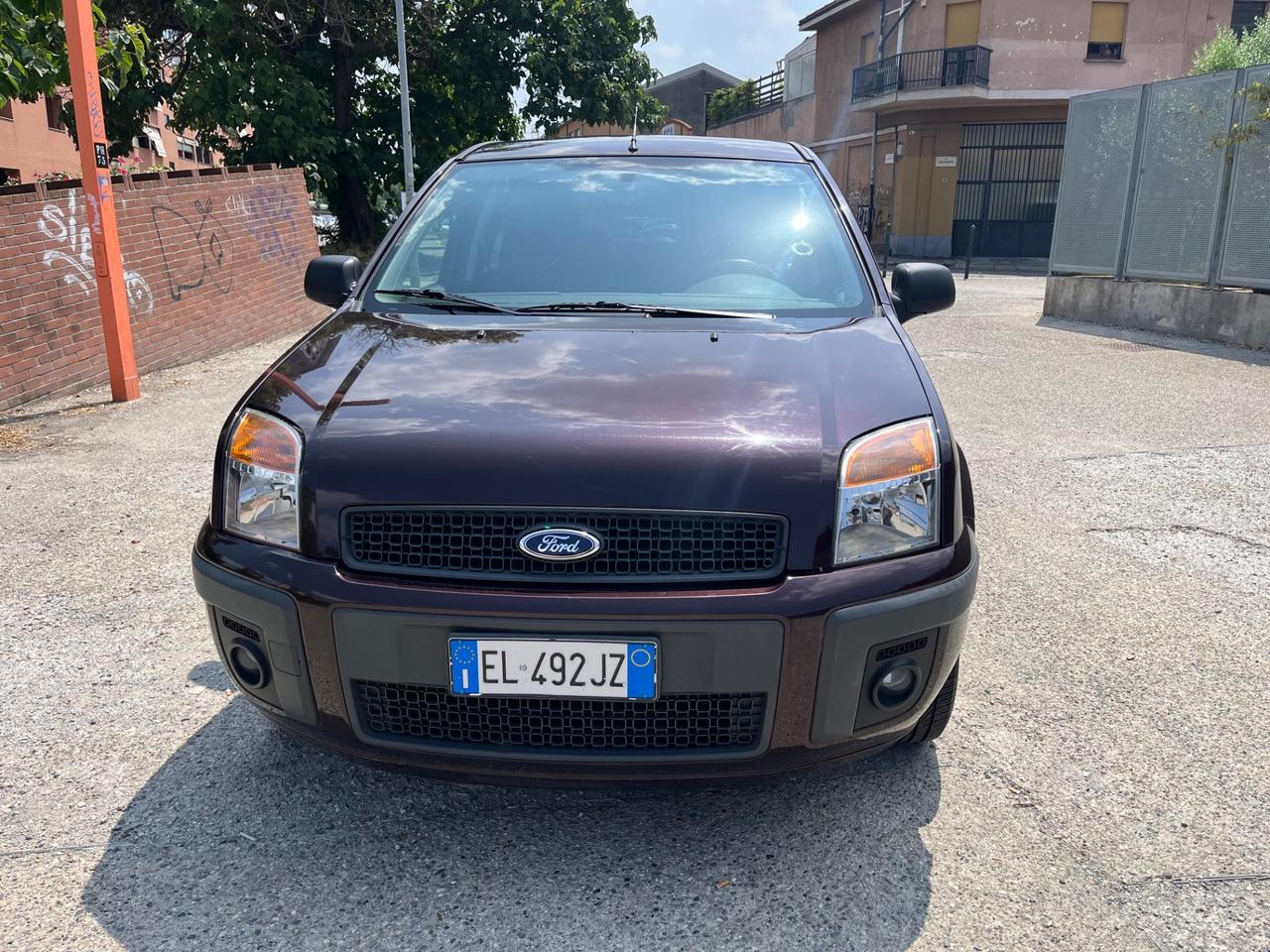 Ford Fusion UAV 1.6 16V 5p.