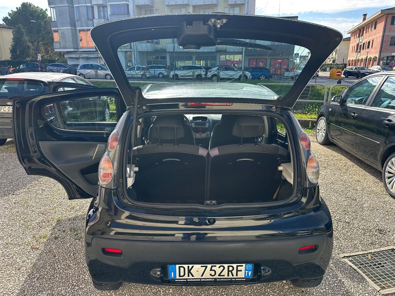 Peugeot 107 1.0 68CV 5p. Sweet Years