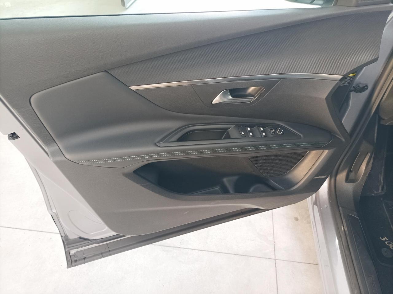 Peugeot 3008 BlueHDi 130 S&S EAT8 Allure 12/2021