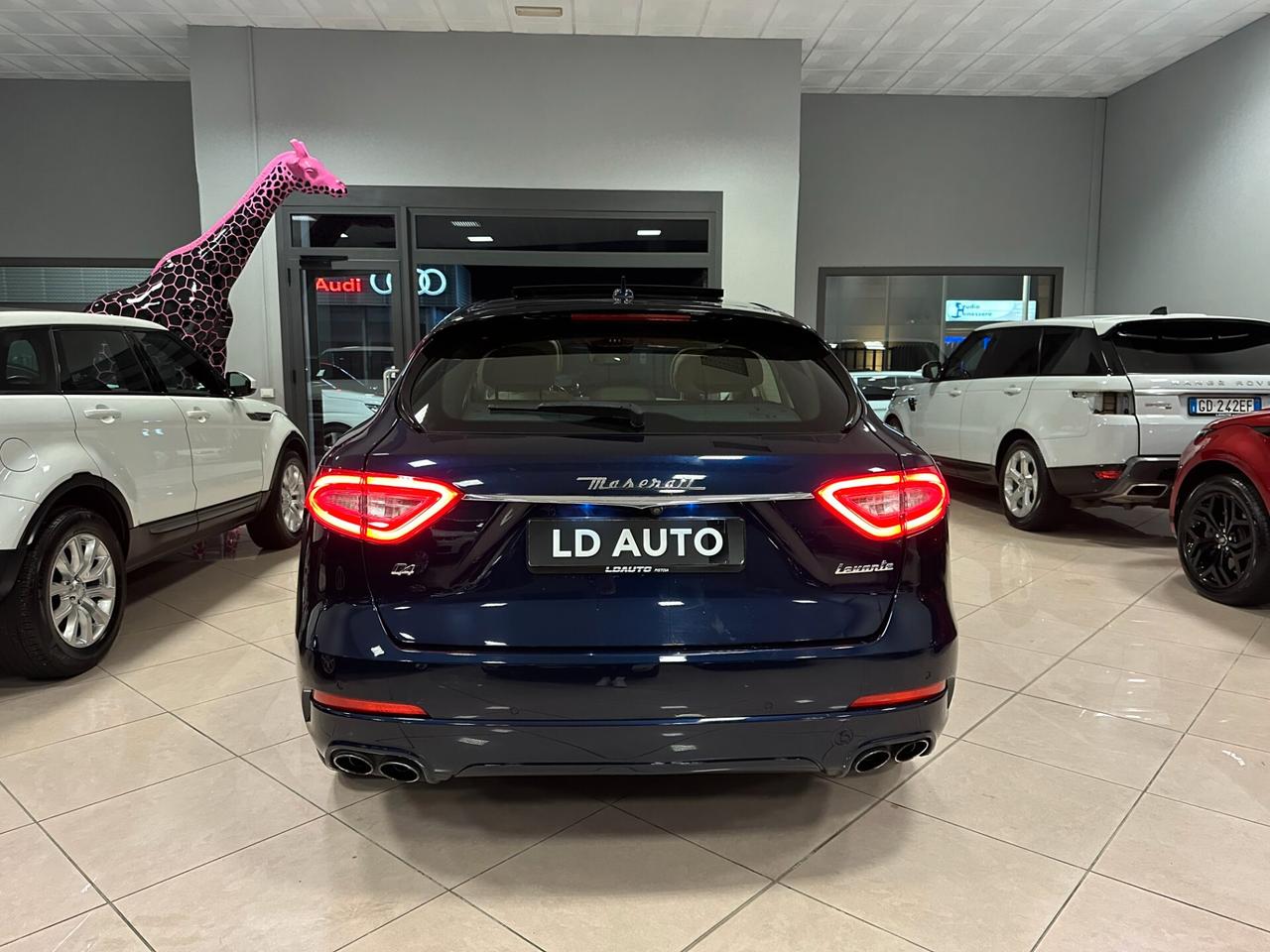 Maserati Levante V6 Diesel AWD Gransport TETTO PANORAMICO