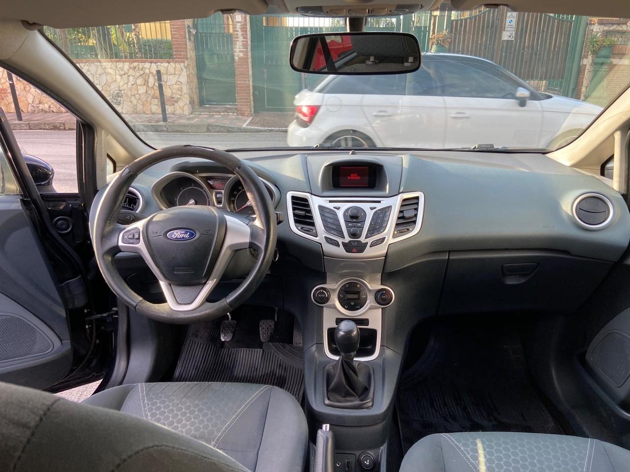 Ford Fiesta 1.4 TDCi 5p. Ghia