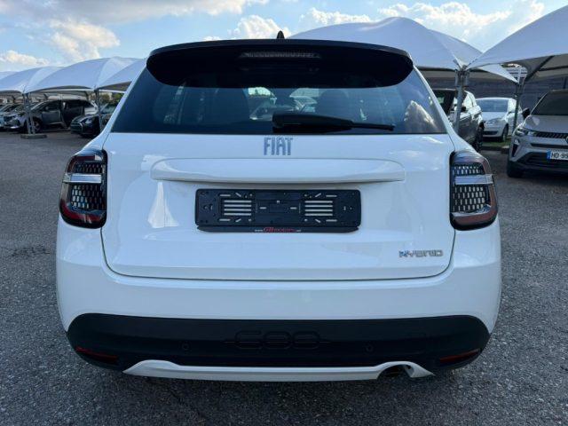 FIAT 600 Hybrid 100 CV DCT MHEV KM0 - LED - NEOPATENTATI
