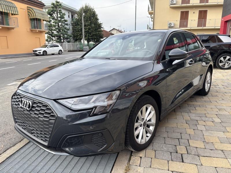 Audi A3 Sportback 30 2.0 tdi Business LED-NAVI-16"