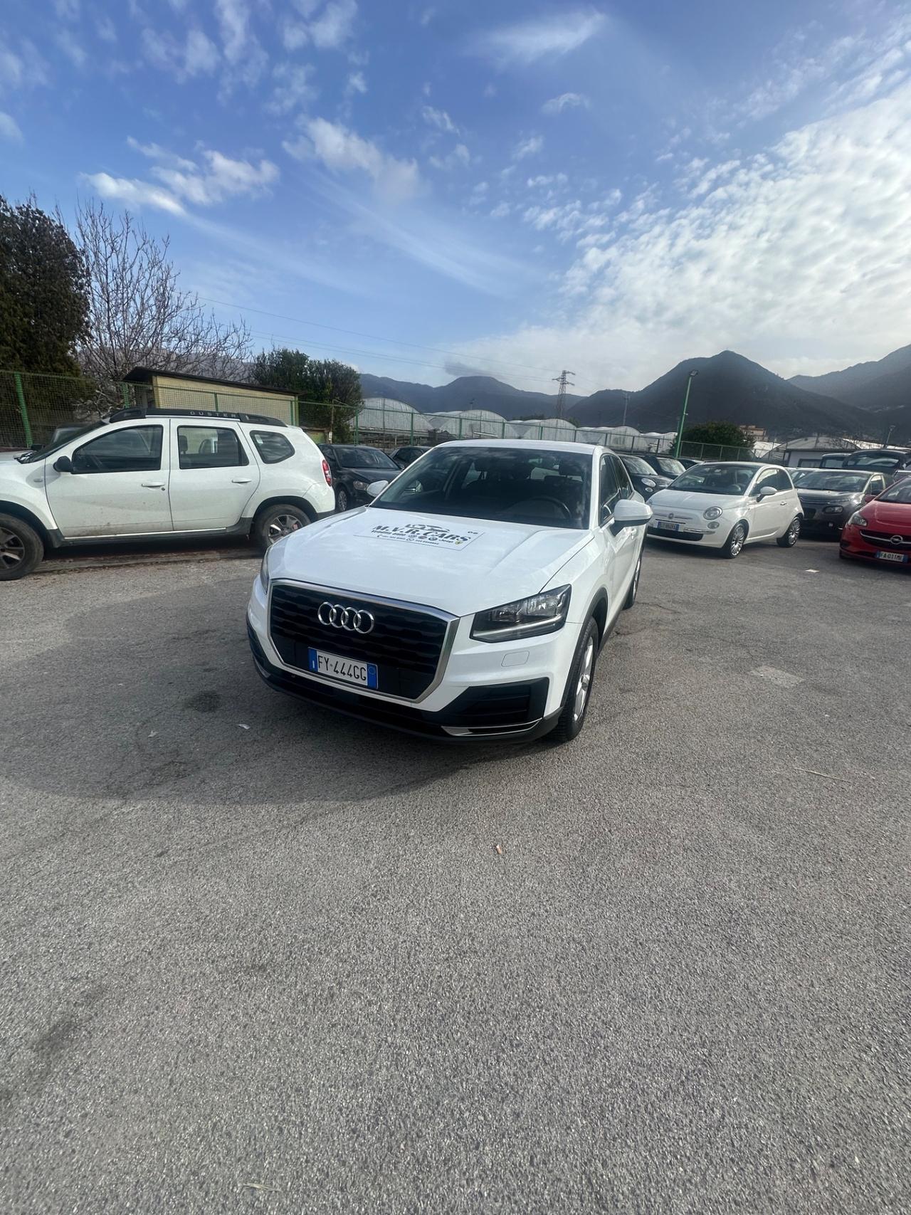 Audi Q2 30 TDI S tronic Identity Black