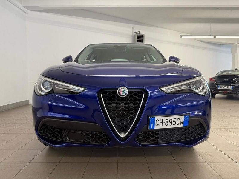 Alfa Romeo Stelvio 2.2 diesel 160CV AT8 RWD anche a 332€