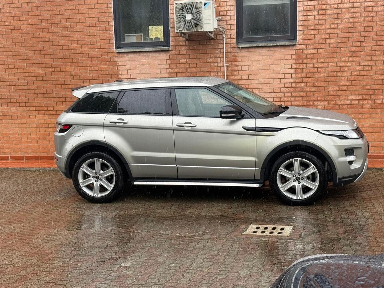 Land Rover Range Evoque 2.2 Sd4 5p. Dynamic