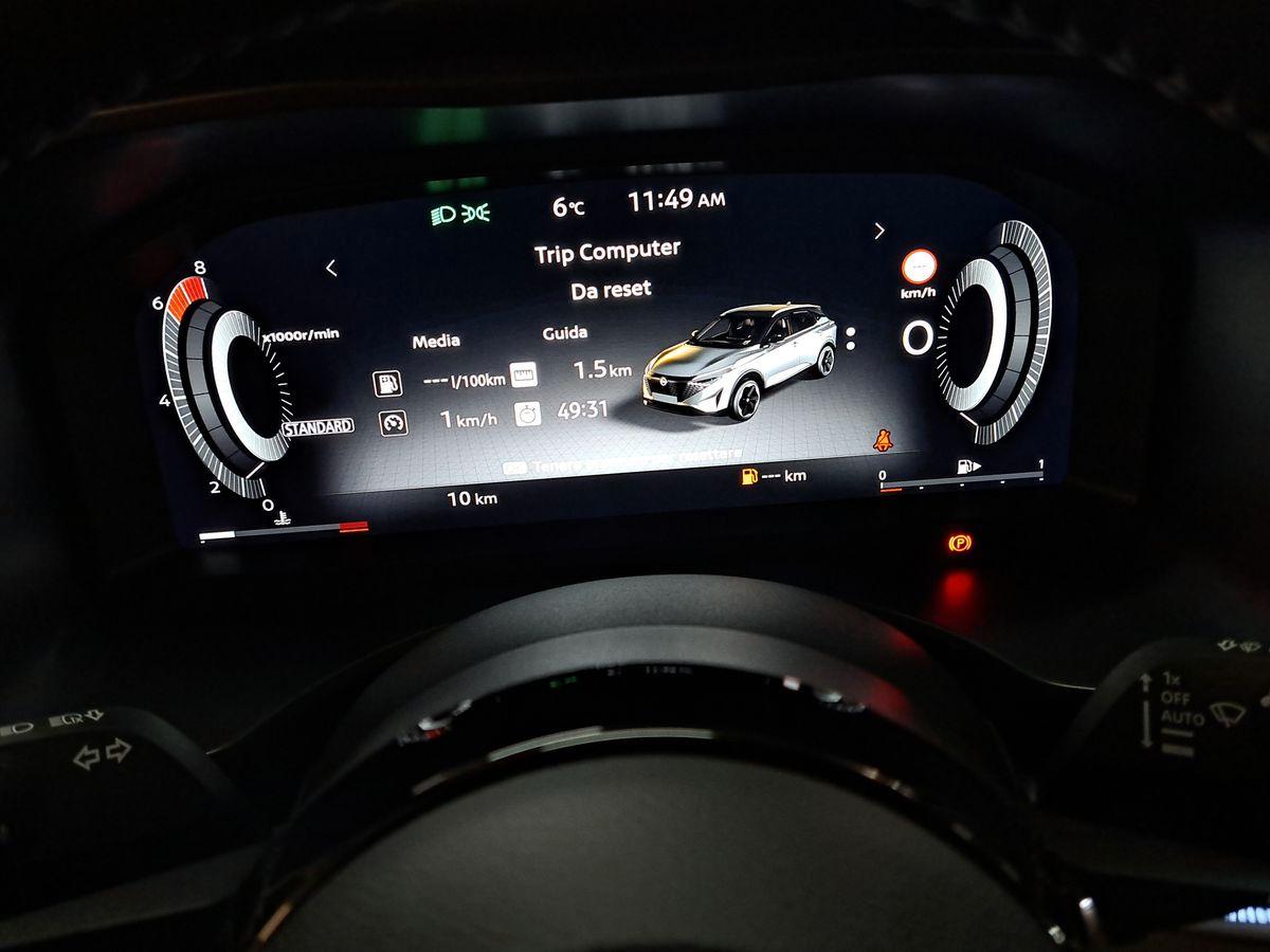 NISSAN QASHQAI TEKNA MHYB 140CV MT 2WD