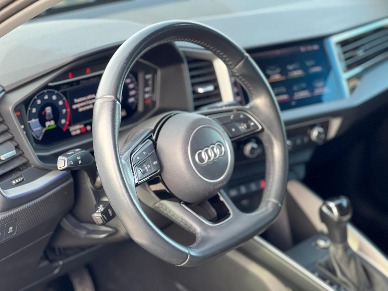 Audi A1 citycarver 30 1.0 116cv TFSI S tronic IVA ESPOSTA UNICO PROPRIETARIO