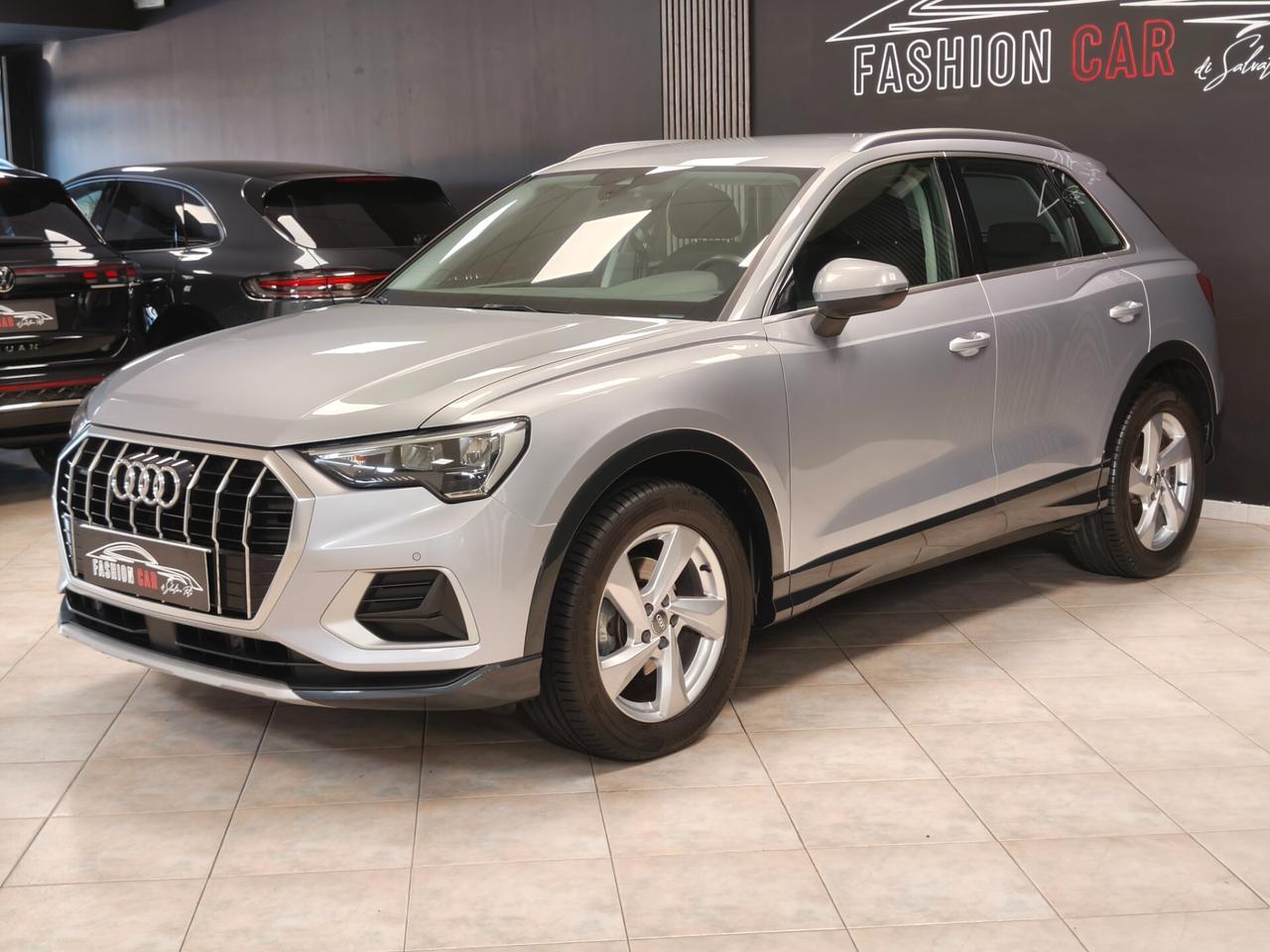 Audi Q3 35 TDI quattro Business Advanced