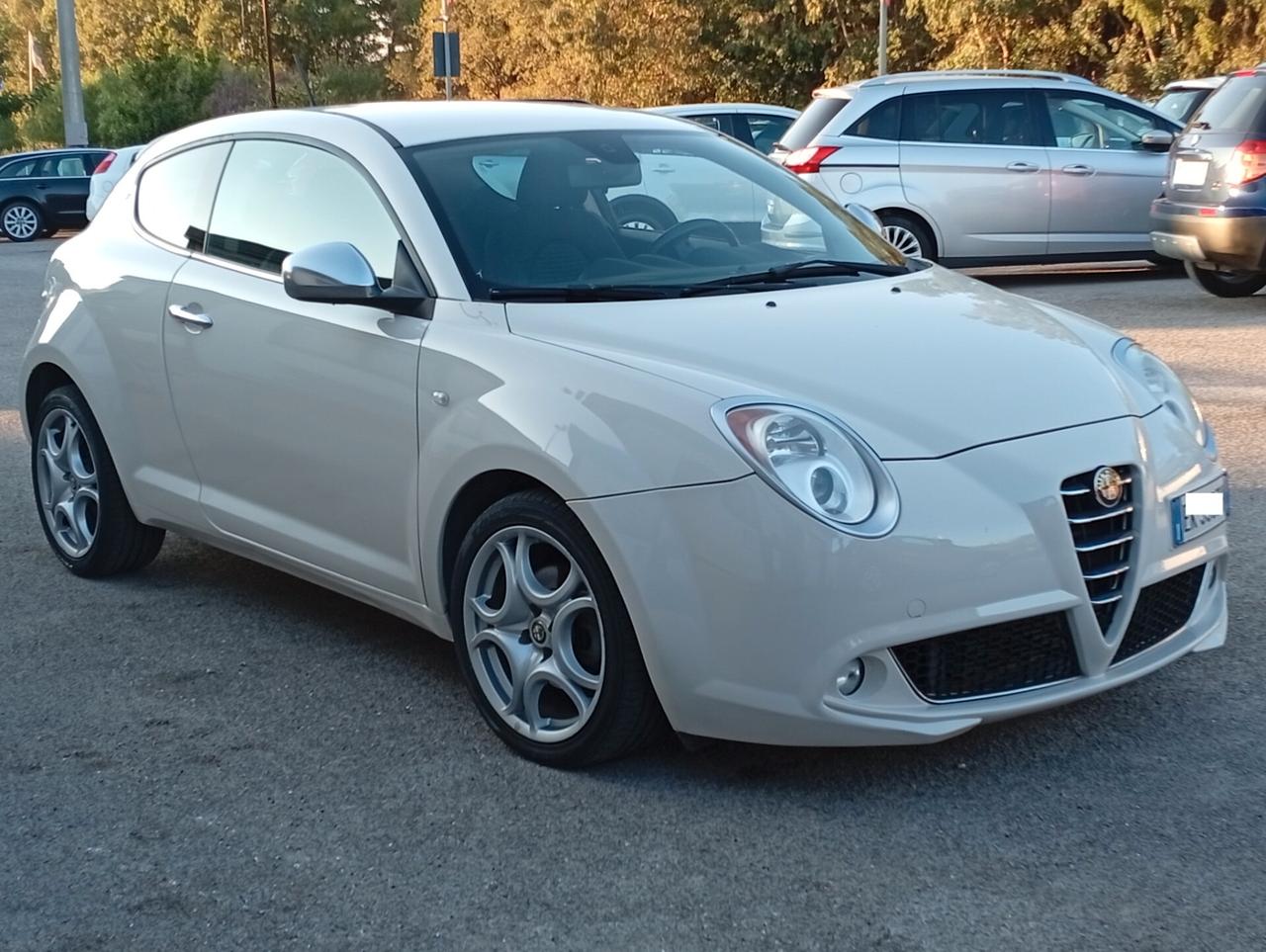 Alfa Romeo MiTo 1.3 JTDm-2 95 CV S&S Distinctive Sport Pack