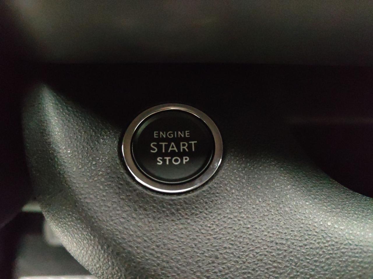 JEEP Avenger 1.2 145CV UPLAND 4XE EDCT6