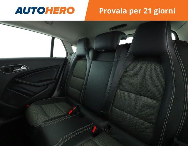 MERCEDES-BENZ CLA 180 d S.W. Automatic Business