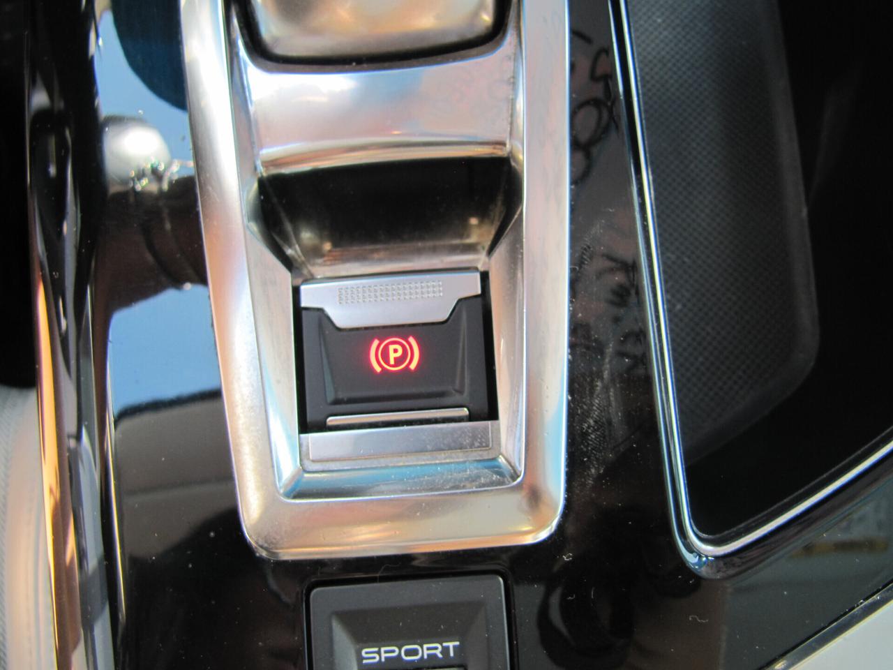 Peugeot 3008 BlueHDi 130 S&S EAT8 Allure - AUTOMATICO