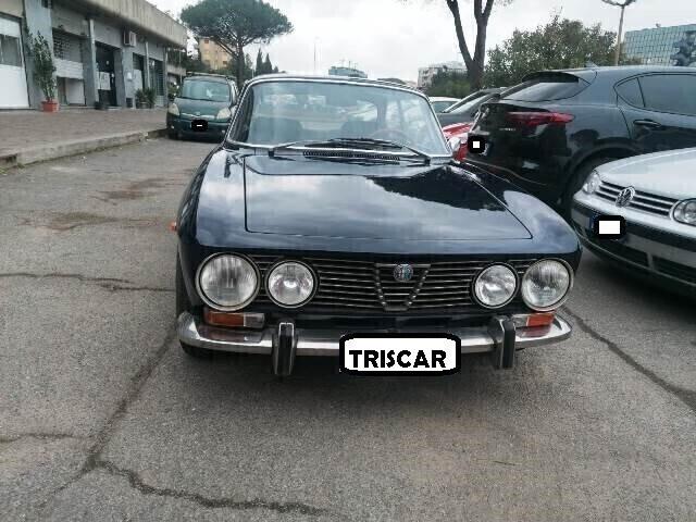 Alfa Romeo GT 2000