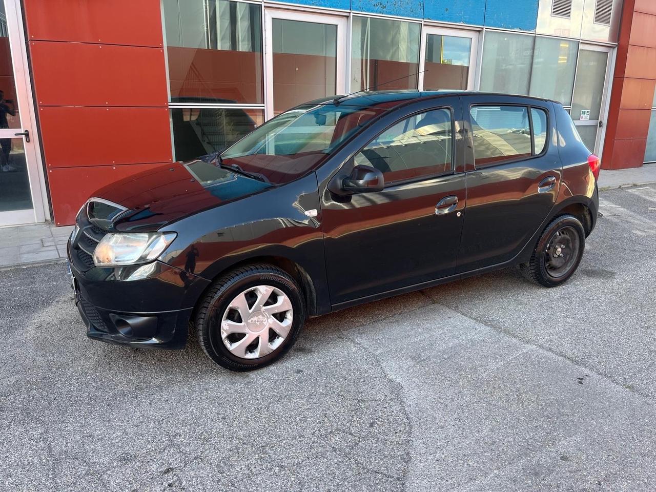 Dacia Sandero 1.5 dCi 8V 75CV Start&Stop Lauréate