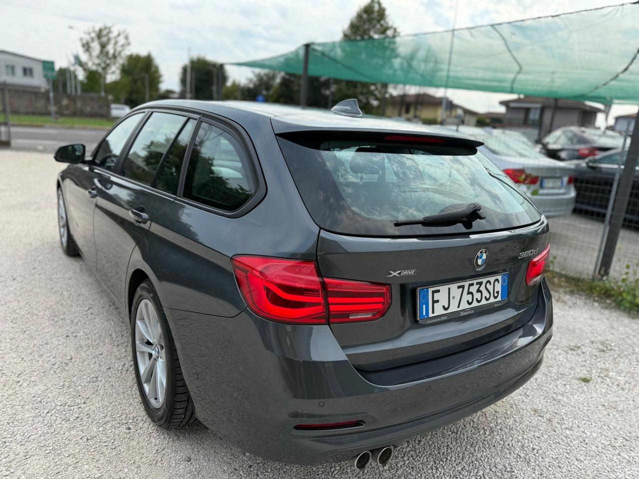 Bmw 320 320d xDrive Touring Sport navi Led Top Uniprop Euro6b