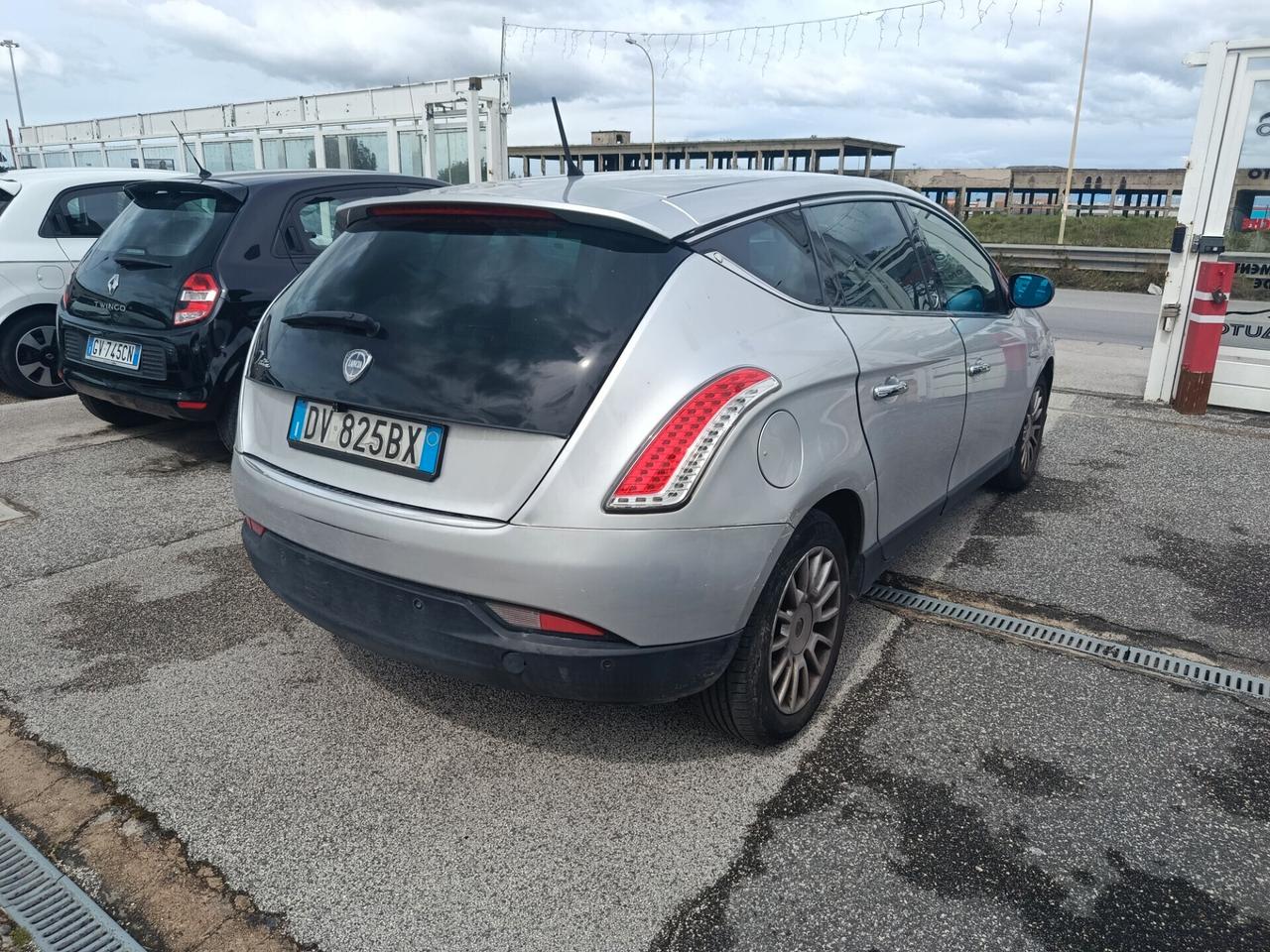 Lancia Delta 1.4 T-JET GPL