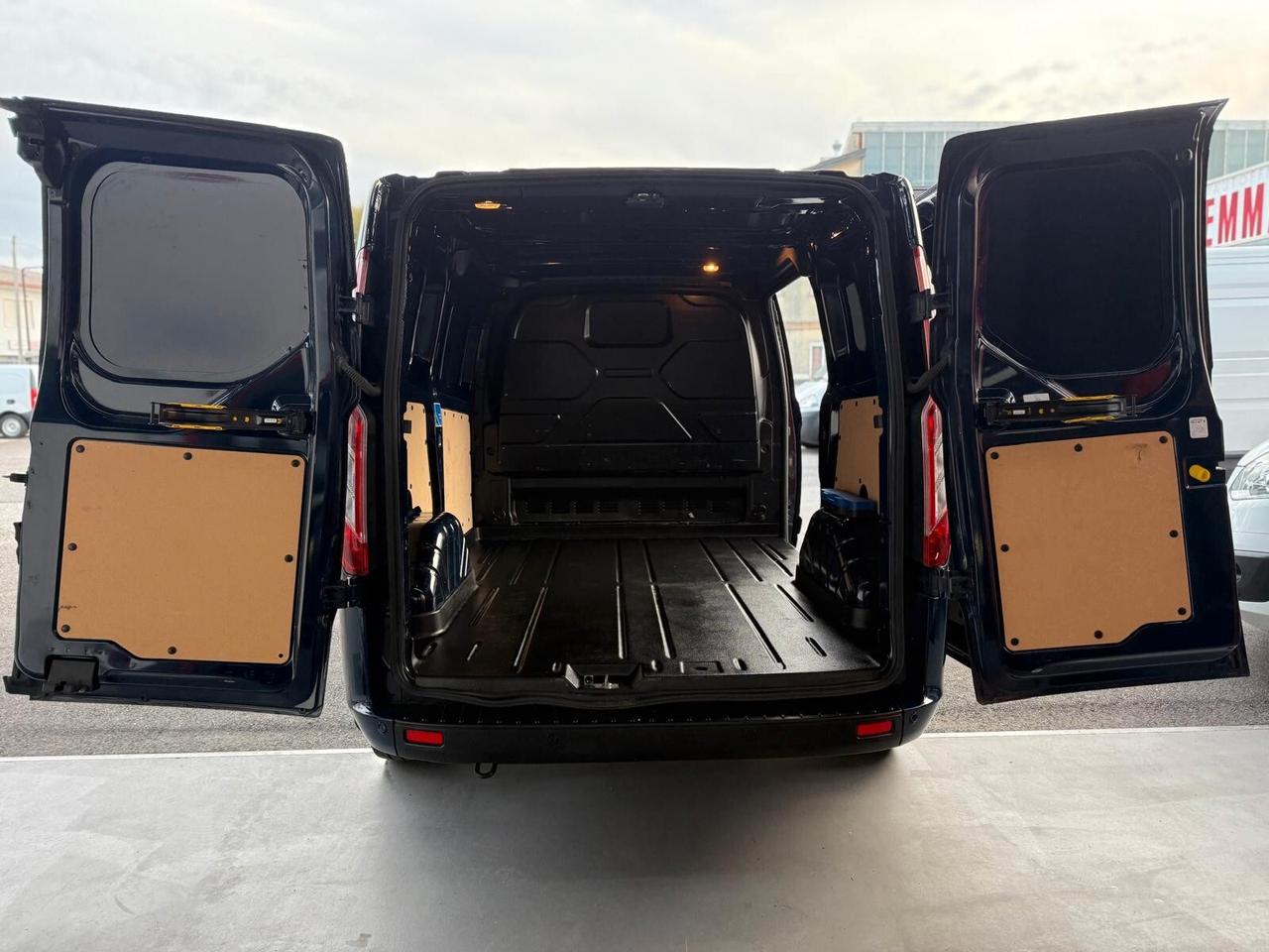 FORD Transit Custom 340 2.0 EcoBlue 170 automaatico