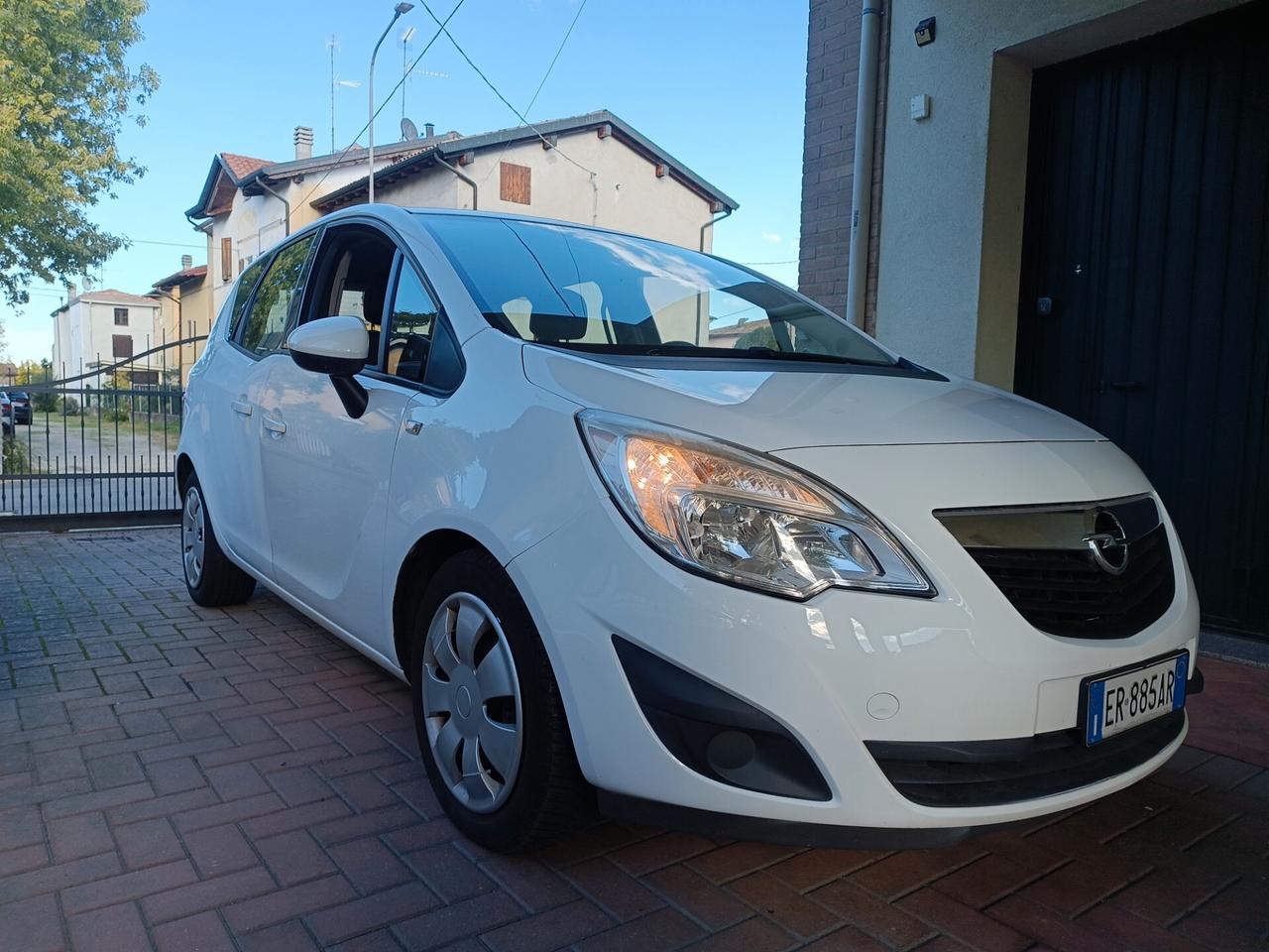 Meriva II 2010 1.3 cdti ecoflex Elective 95cv