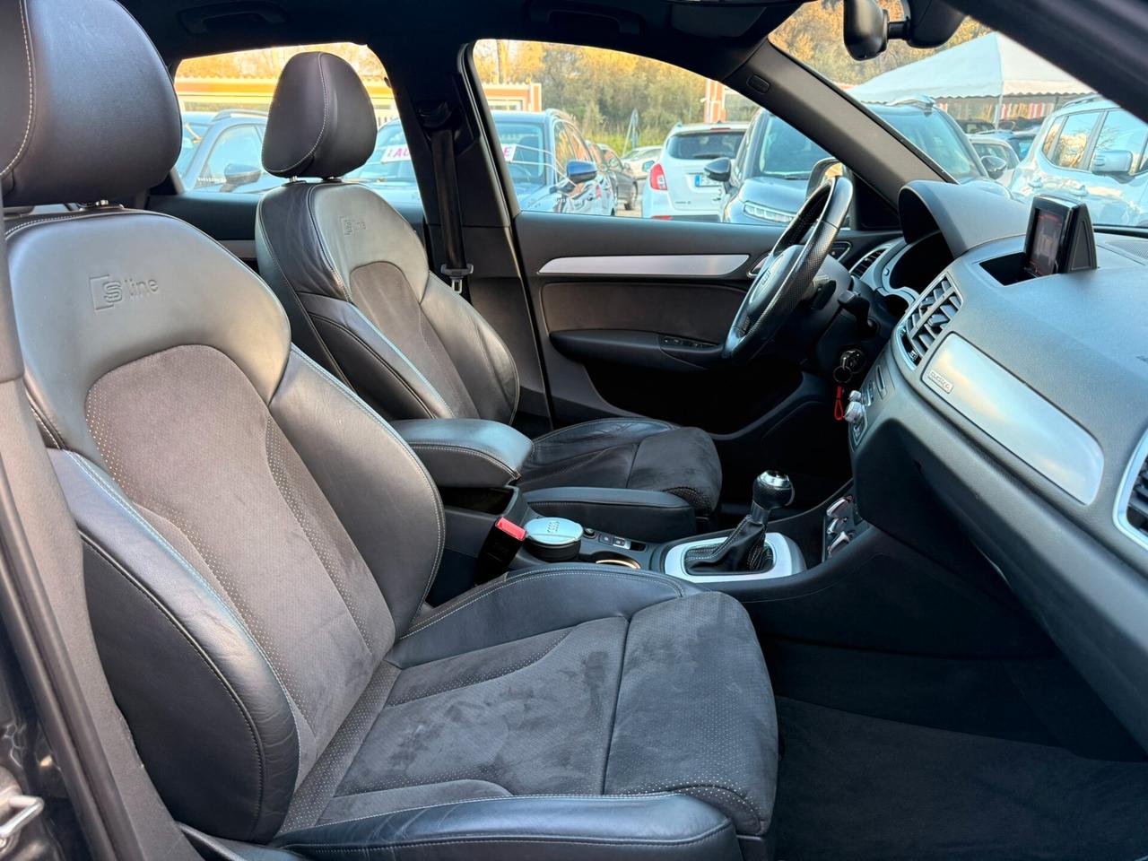 Audi Q3 2.0 TDI 150 CV S.LINE