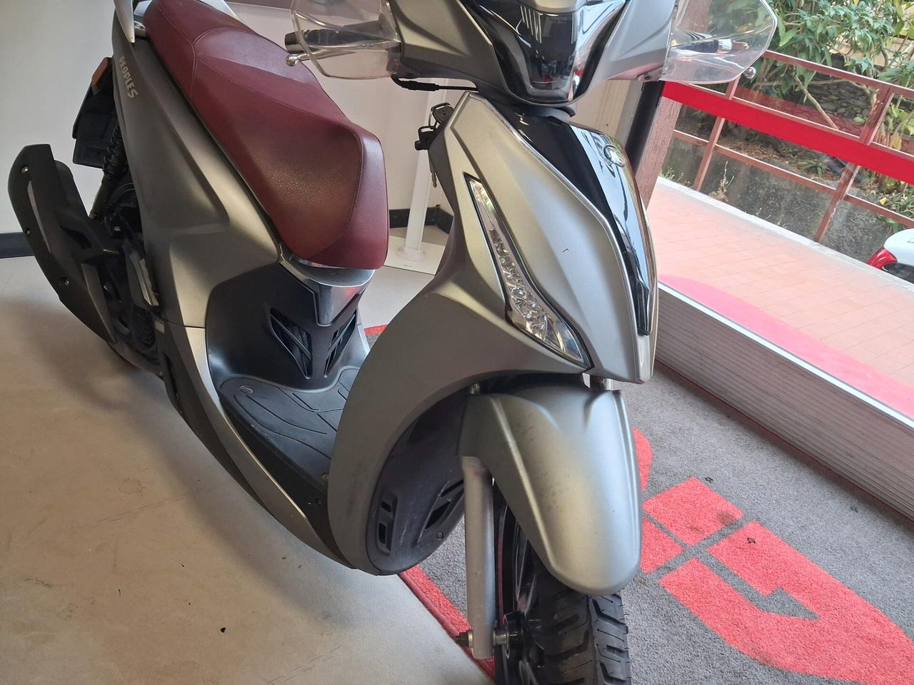Kymco People 125i S ABS