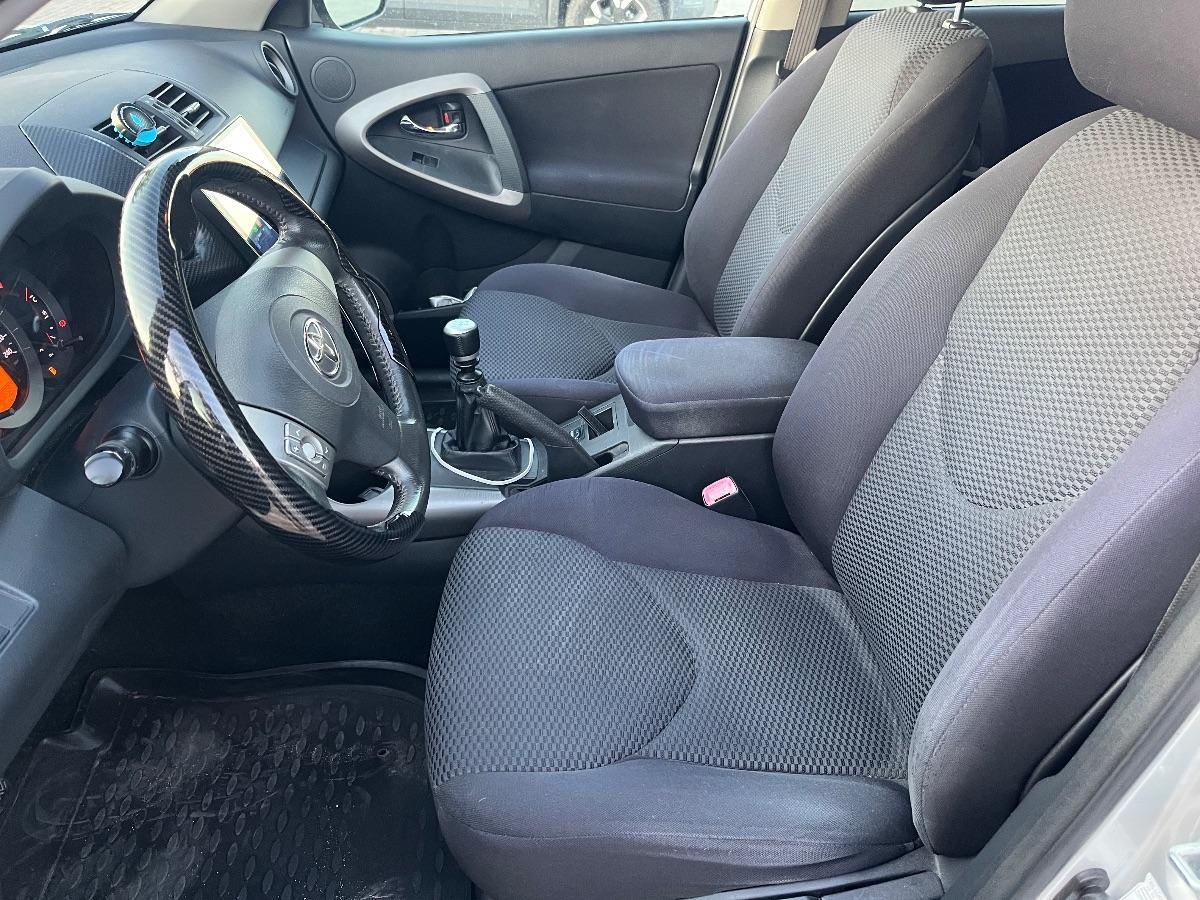 TOYOTA RAV4 2.2 D-4D 136CV Sol