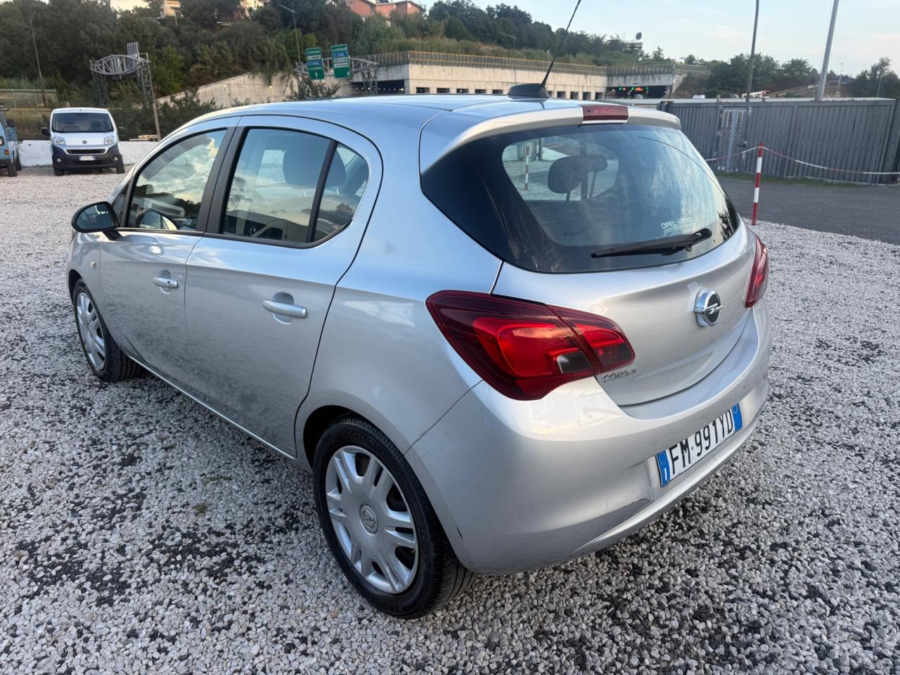 Opel Corsa 1.4 90CV GPL Tech 5 porte