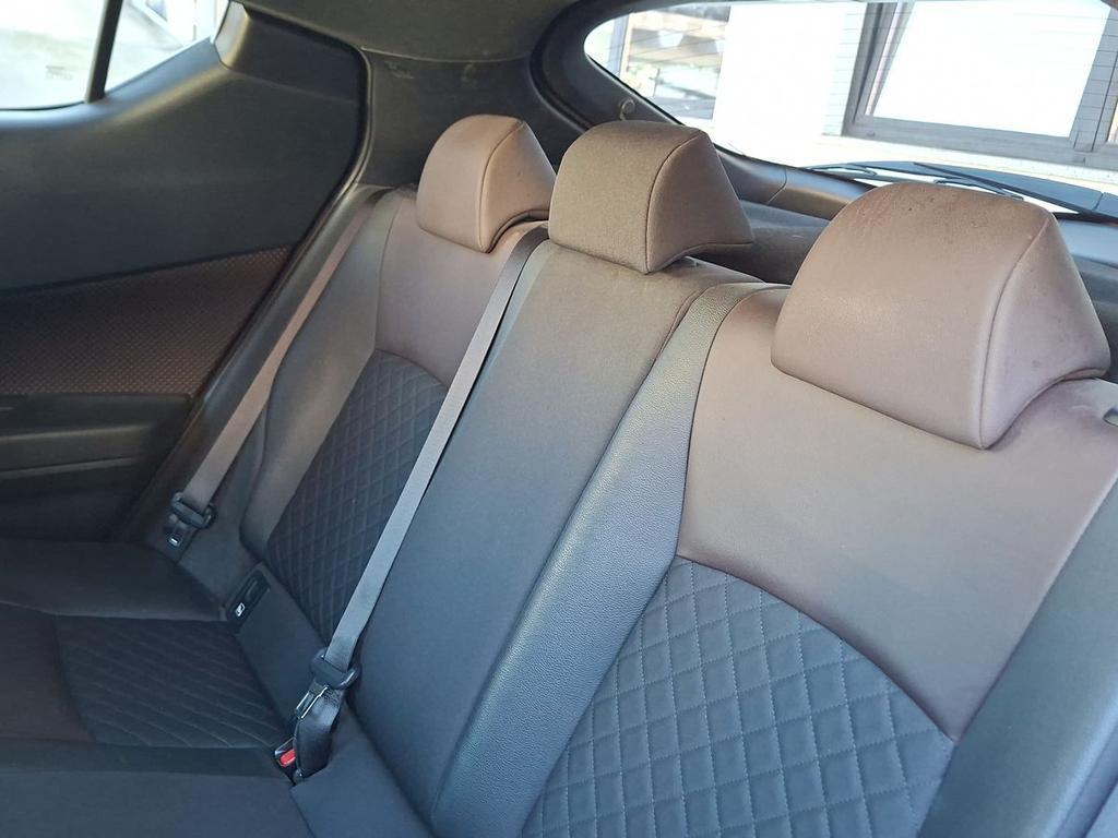 Toyota C-HR 5 Porte 1.8 Hybrid Lounge 2WD E-CVT