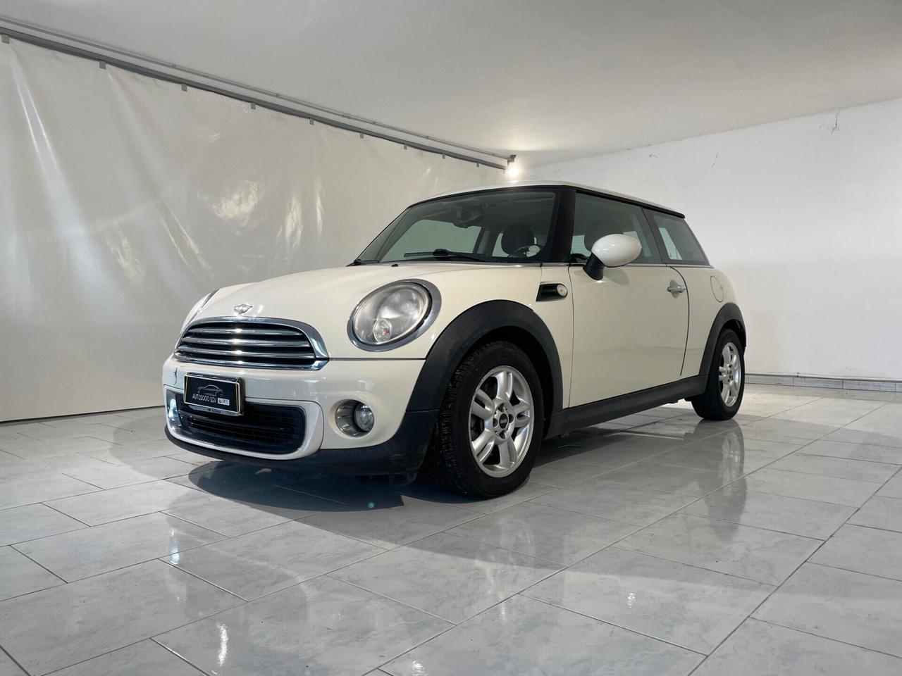 Mini 1.6 16V One ADATTA A NEOPATENTATI