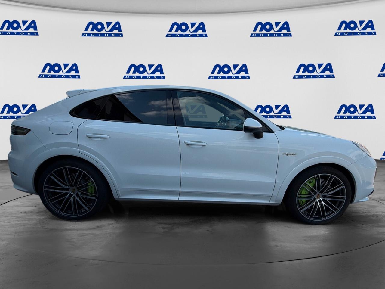 Porsche Cayenne 3.0 V6 E-Hybrid full optional