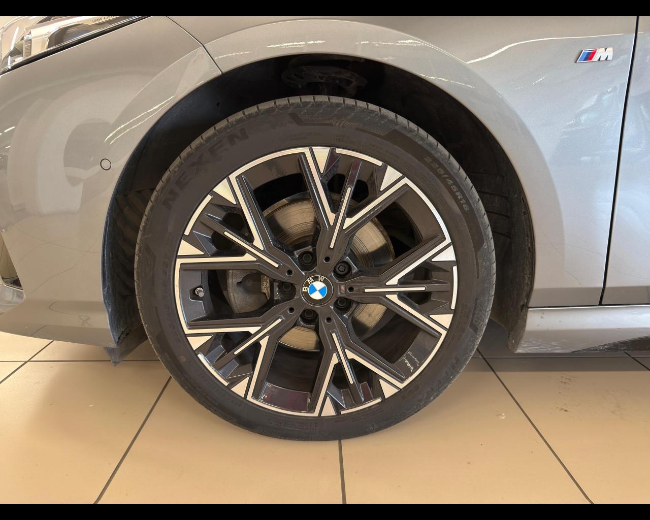 BMW Serie 1 (F70) - 118d MSport