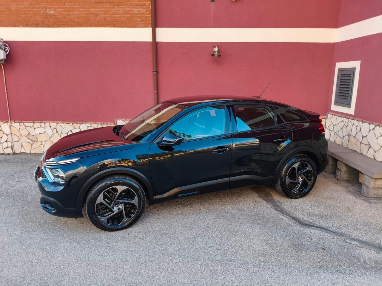 Citroen C4 BlueHDi 130 S&S EAT8 Shine