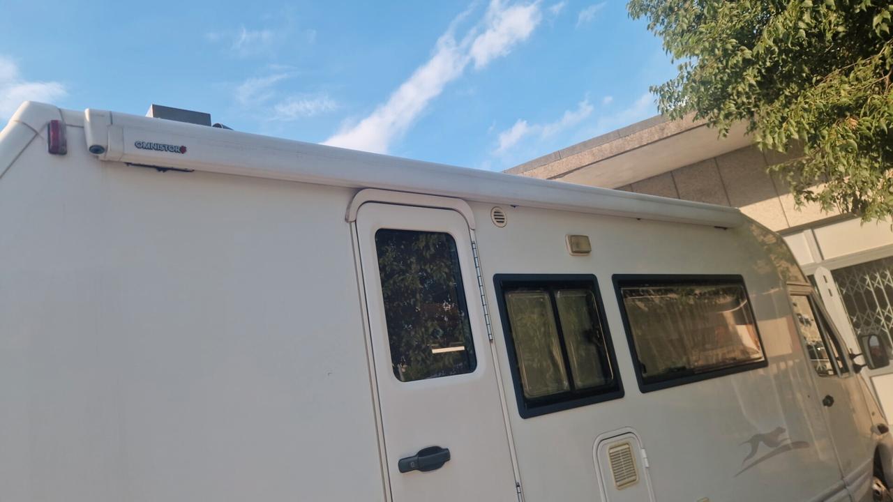 Iveco Daily Camper Laika 2.8 diesel manuale 6 rapporti