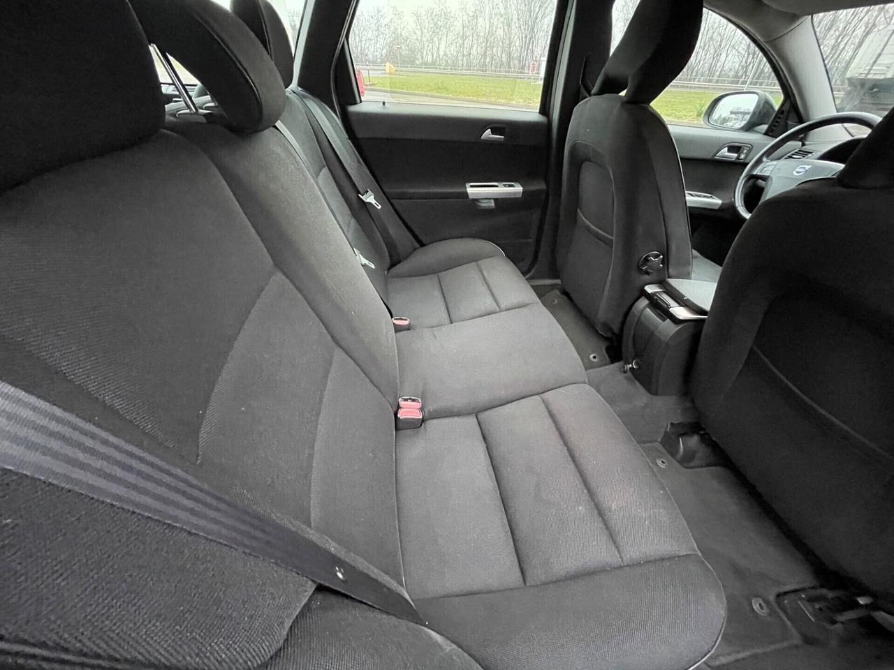 Volvo V50 1.6 D DRIVe cat R-Design