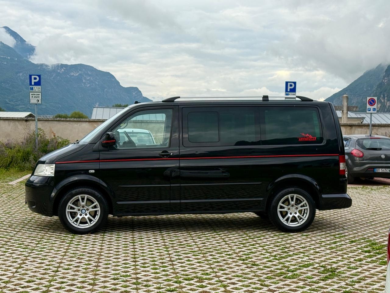 Volkswagen Multivan 2.5 TDI/174CV Highline