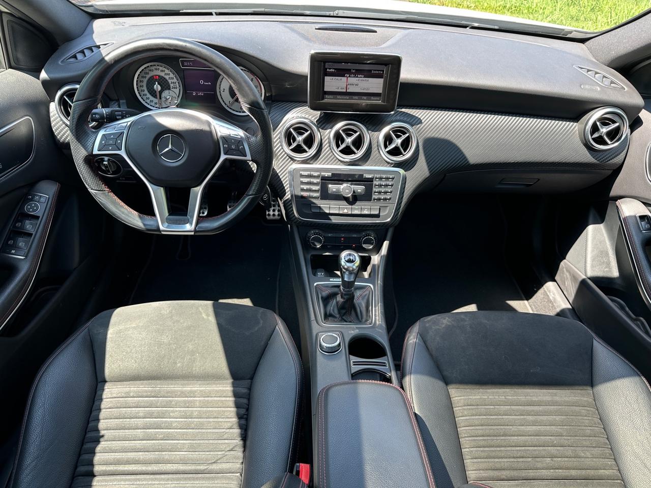 Mercedes-benz A 180 CDI Premium - 2013