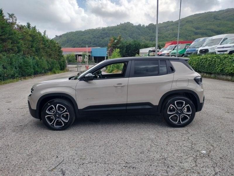 Jeep Avenger e-Hybrid 1.2 MHEV e-Hybrid Turbo Summit con Interni in pelle, sedili riscaldati e Tetto panoramico apribile!!