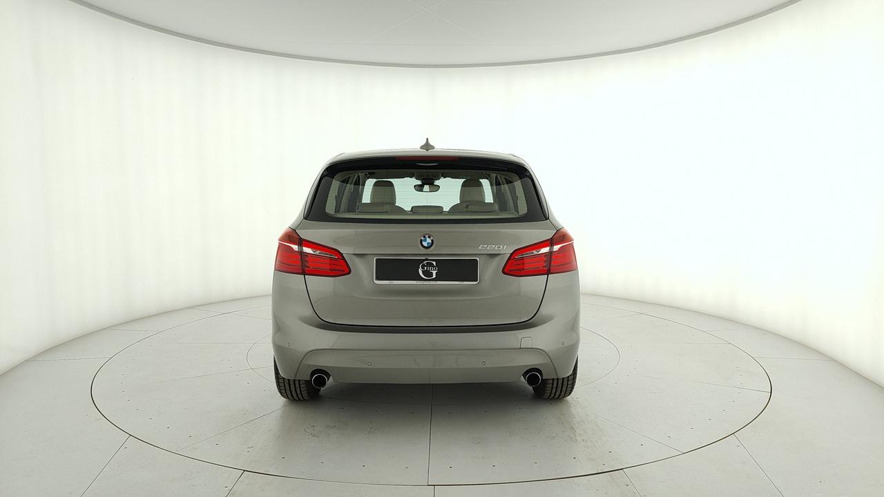 BMW Serie 2 F45 2014 Active Tourer - 220i Active Tourer auto