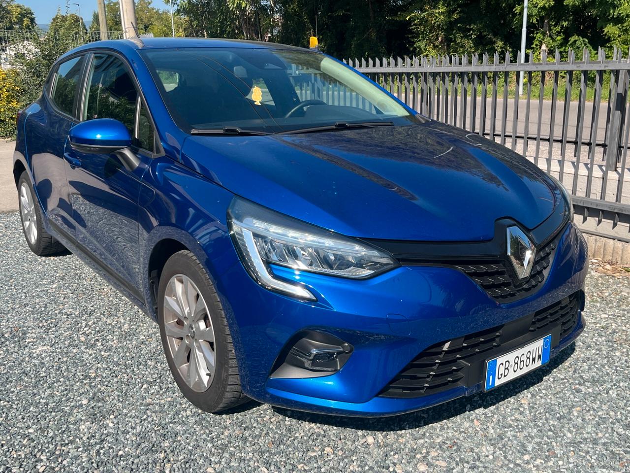 Renault Clio TCe 100 CV 5 p Edition O.**km 79584**